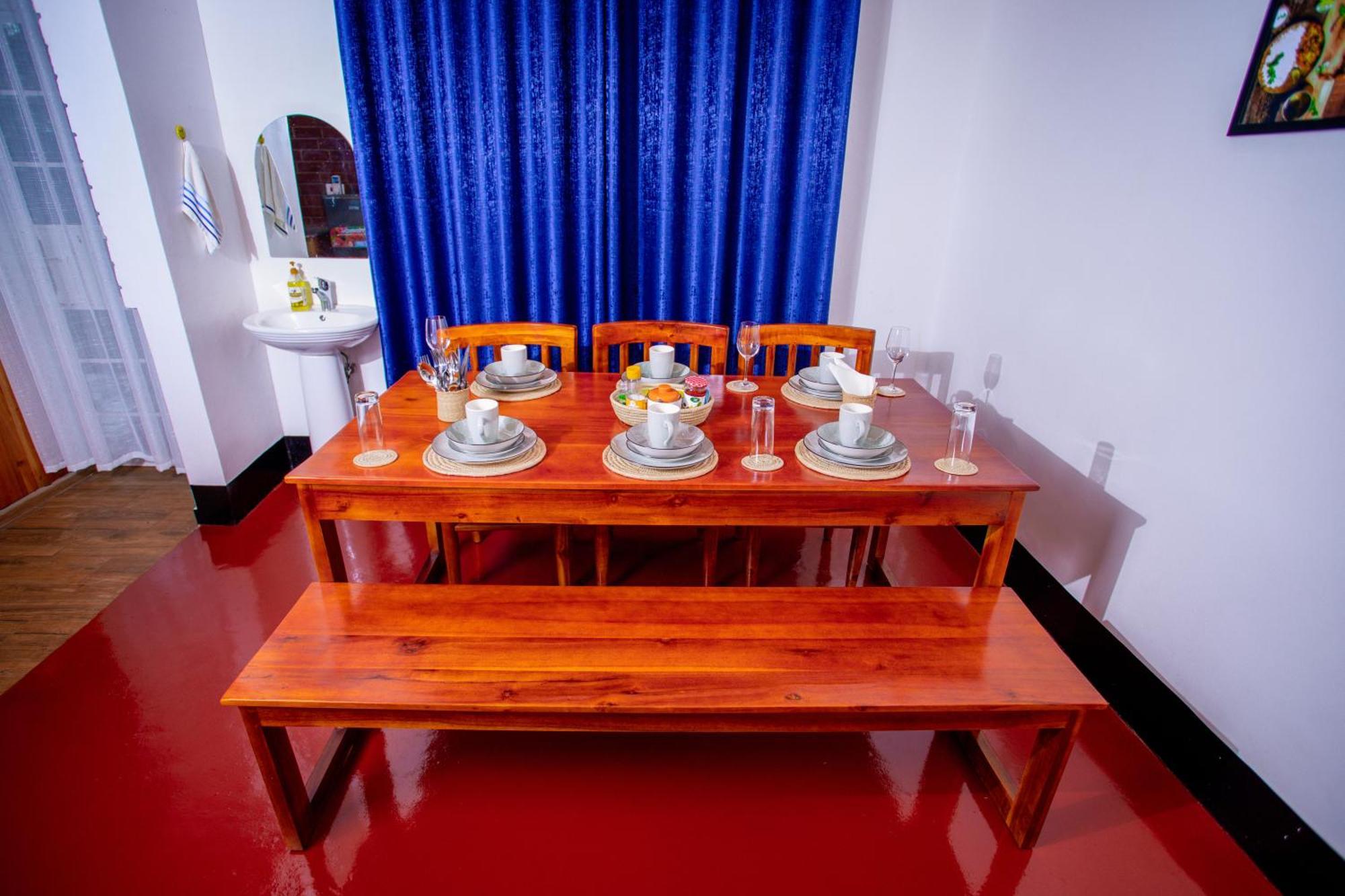 Royal Homestay モシ エクステリア 写真